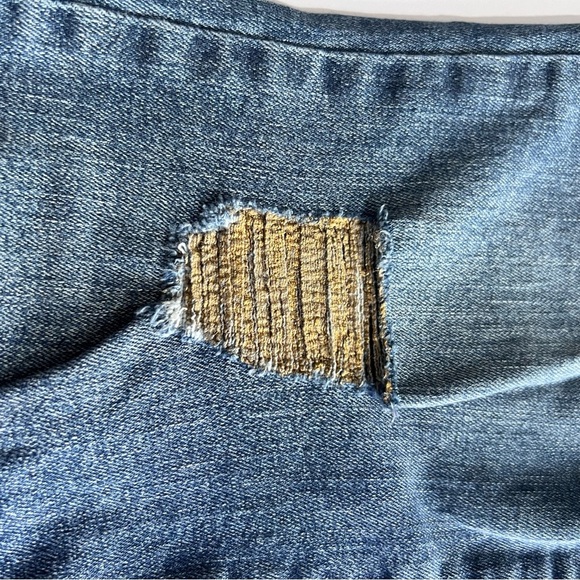 GAP Gold Distressed True Skinny Jeans size 26R - Picture 6 of 7
